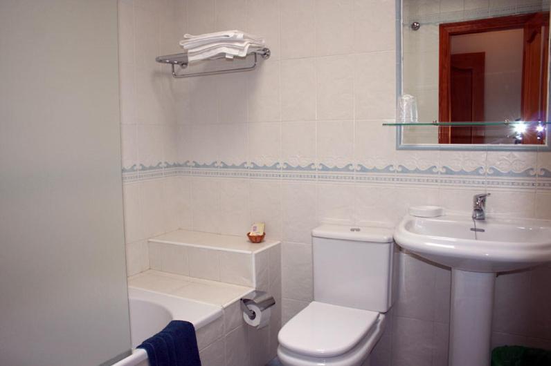 סן חוזה Hostal Brisamar מראה חיצוני תמונה