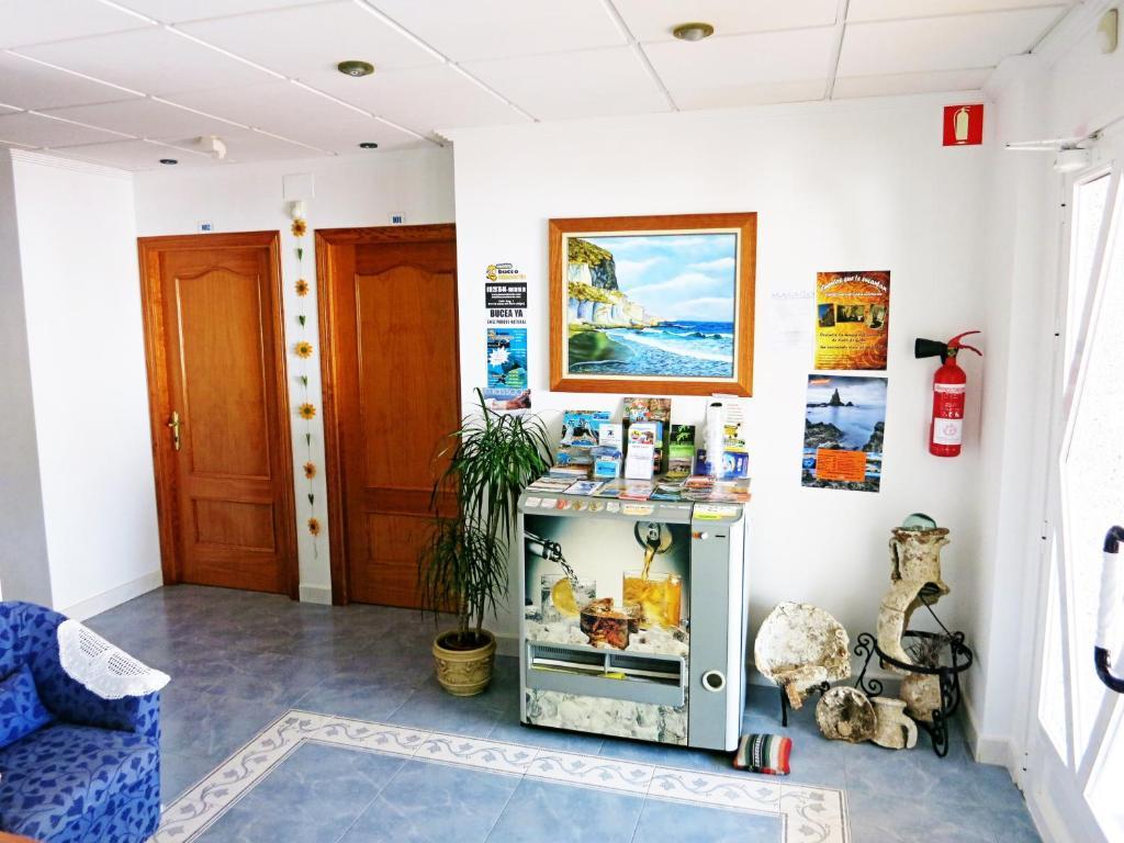 סן חוזה Hostal Brisamar מראה חיצוני תמונה